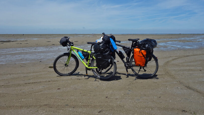 Mit dem Fahrrad in der Passage du Gois