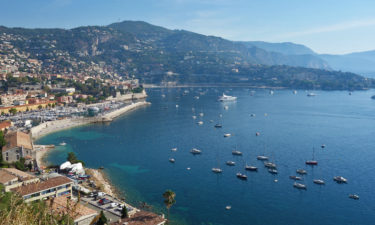 Bucht von Villefranche-sur-Mer an der Côte d’Azur